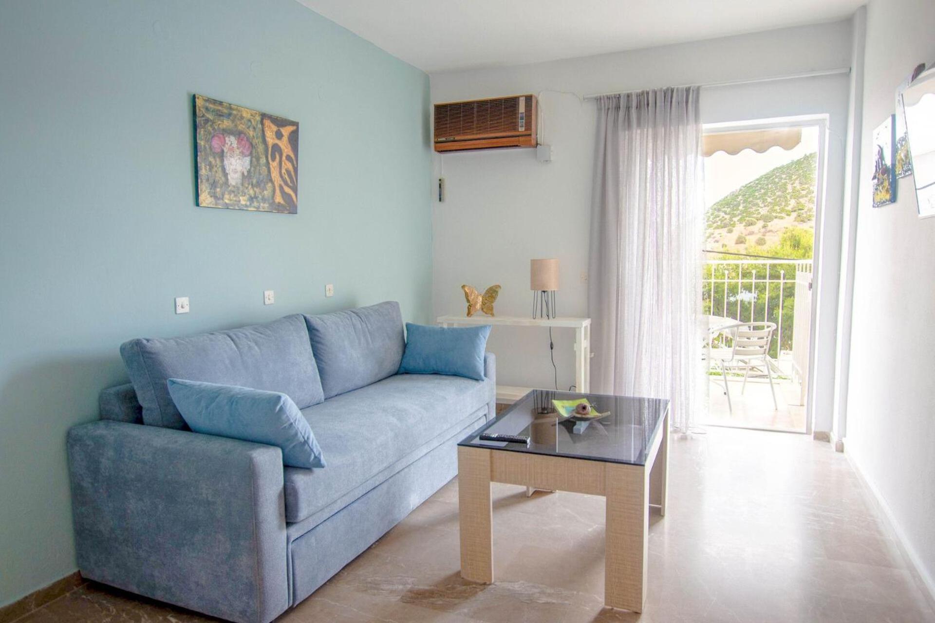 Akrotopi Apartments & Studios Толон Екстериор снимка